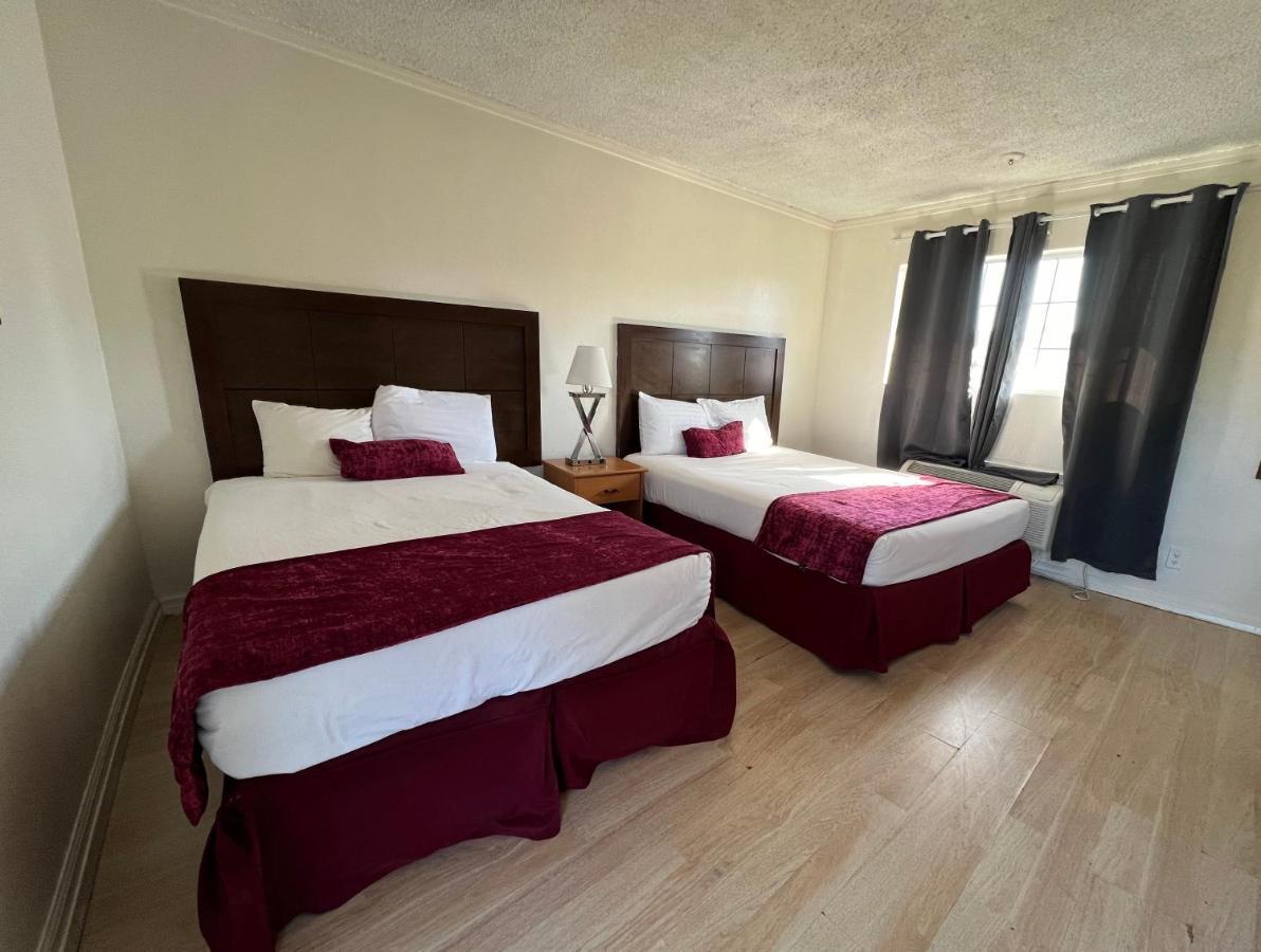 Hometown Inn North Hills San Fernando Extérieur photo
